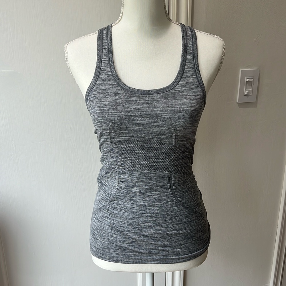 Lululemon Swiftly Tech Racerback Color Heathered Slate Size 2 XXS - Picture 4 of 6